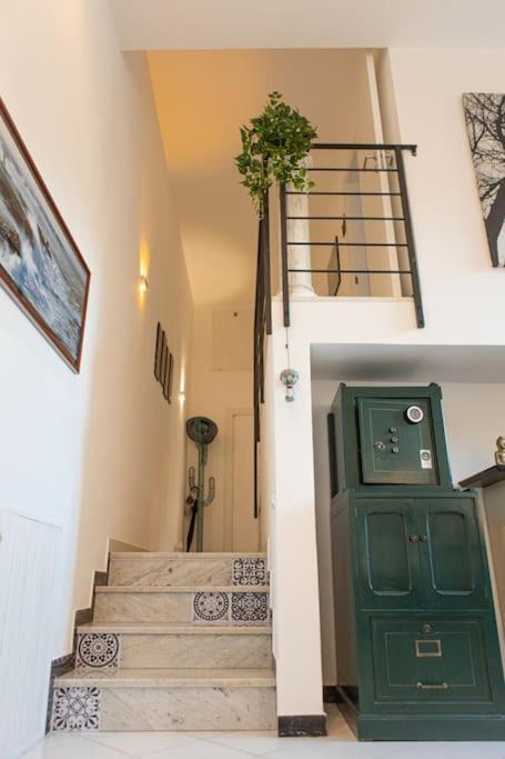 La Casa Del Forziere Verde La Spezia Bagian luar foto