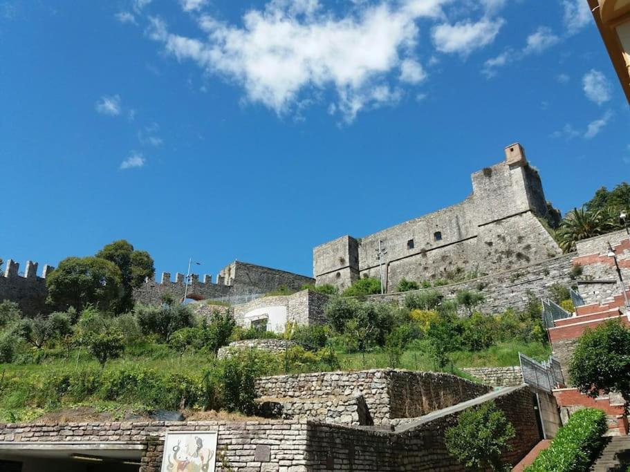La Casa Del Forziere Verde La Spezia Bagian luar foto
