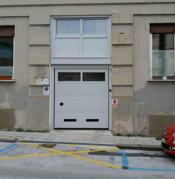 La Casa Del Forziere Verde La Spezia Bagian luar foto